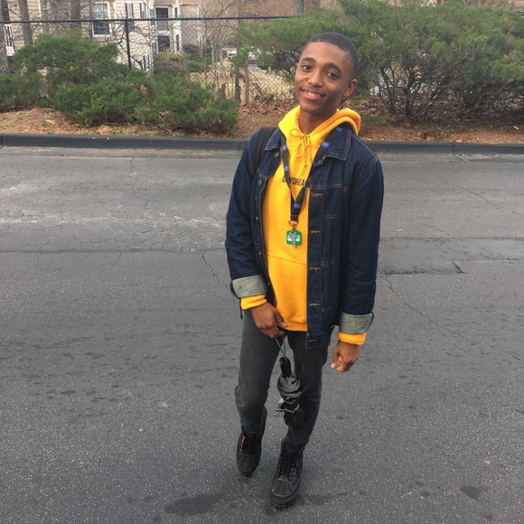 Meet your Posher, Rashad - Picture 1 of 1